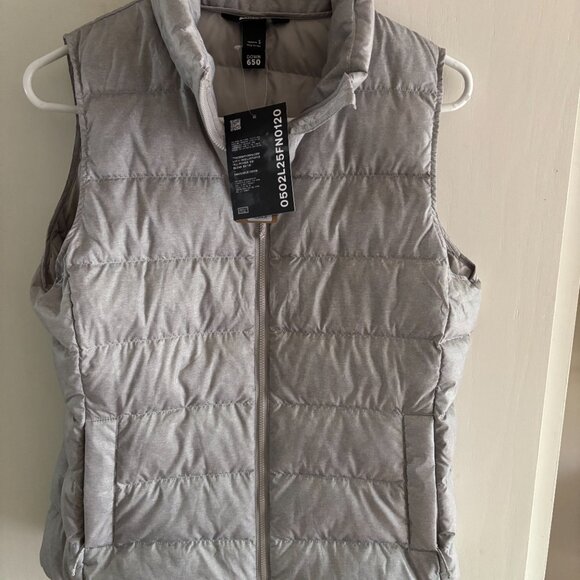 Eddie Bauer CirrusLite Down Vest - NWT - size S  - Grey - Picture 1 of 3